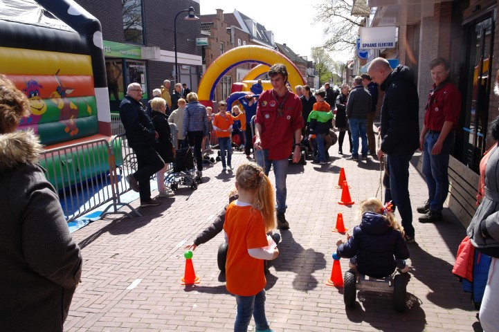 Scouting Polanen actief voor Generation Games Koningsdag Monster