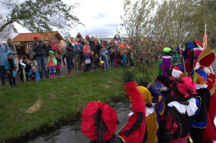 Sinterklaas in Heenweg, één groot kinderfeest!