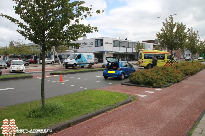 Motorrijder en fietsster gewond bij ongelukken