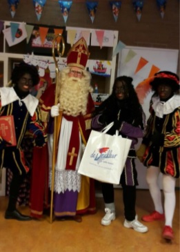 Sinterklaasfeest barst los op de Daltonschool