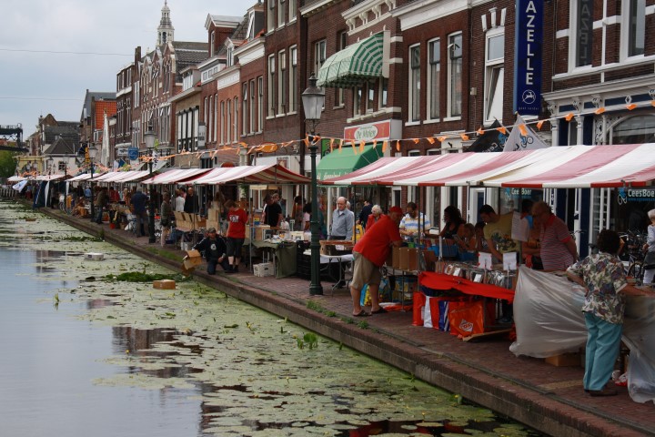 Maassluise boeken- en platenmarkt op 4 september