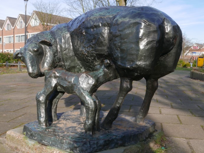 Kunstwerk van de Maand; Schaap met Lam