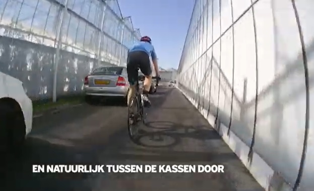 Op de racefiets door álle straatjes van De Lier