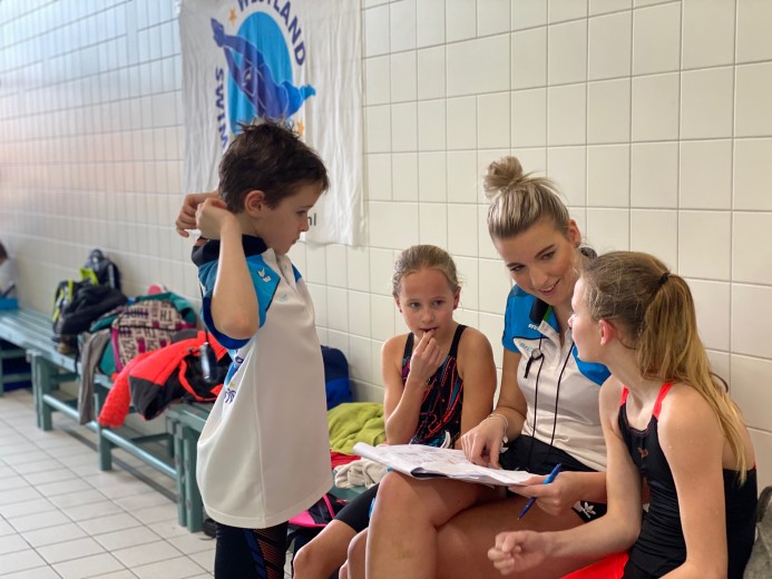 Wedstrijdzwemmen Westland Swimming Stars op podium in Alblasserdam