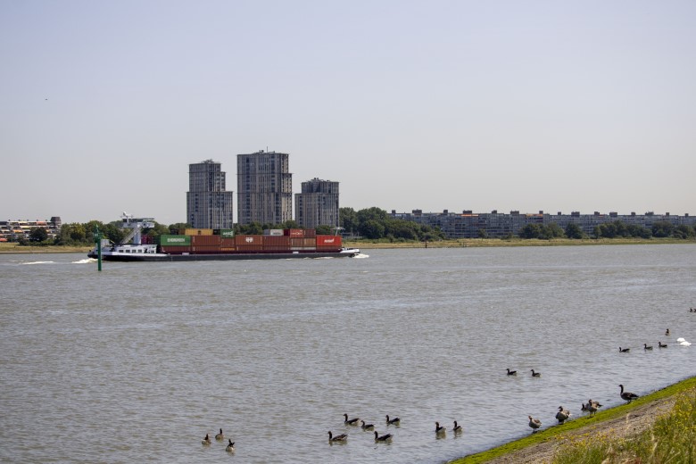 Pas Halverwege: 150 jaar Waterweg