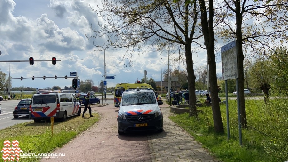 Man gewond bij ongeluk snorscooters