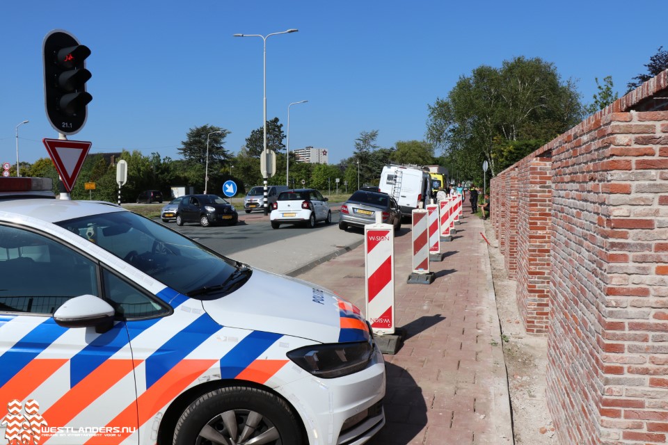 Dubbele kop-staart botsing op de N464