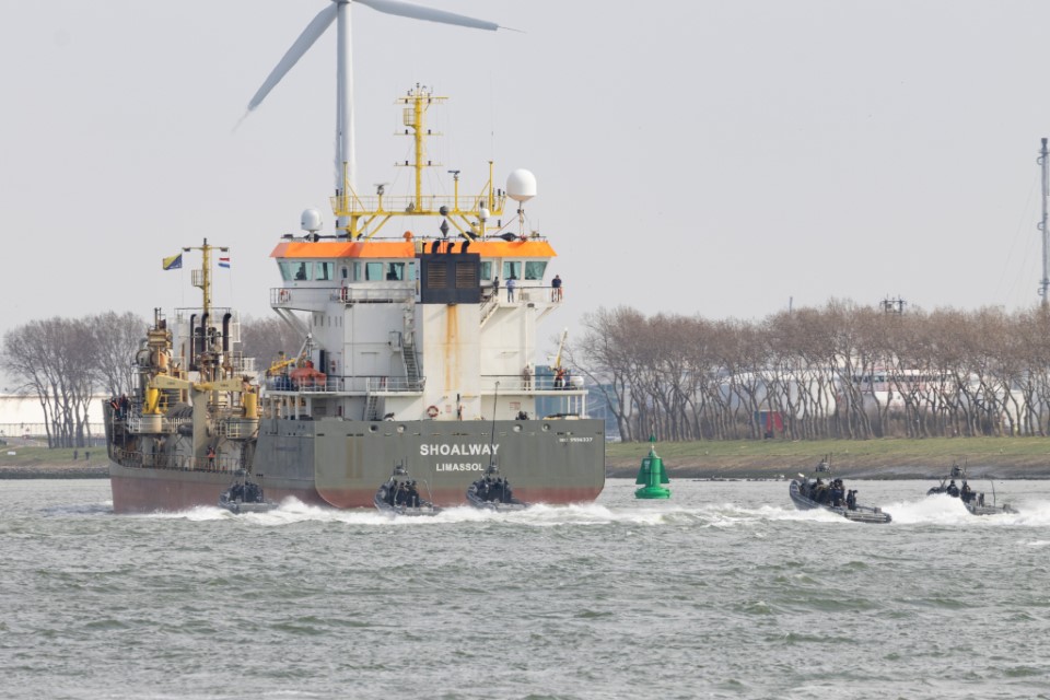 Defensie houdt grote oefening in havengebied