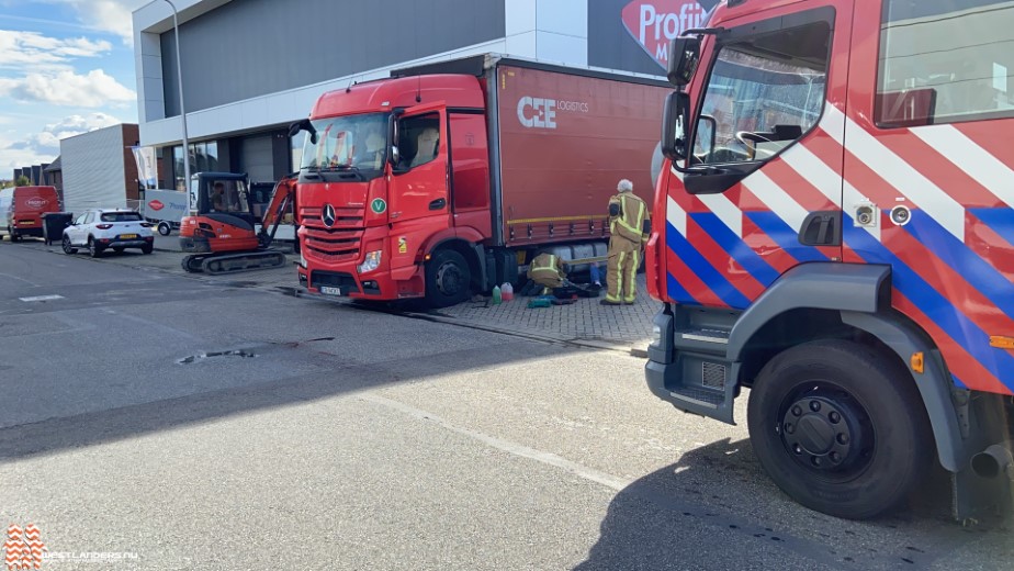 Brandstoflekkage aan de Klompenmakerstraat