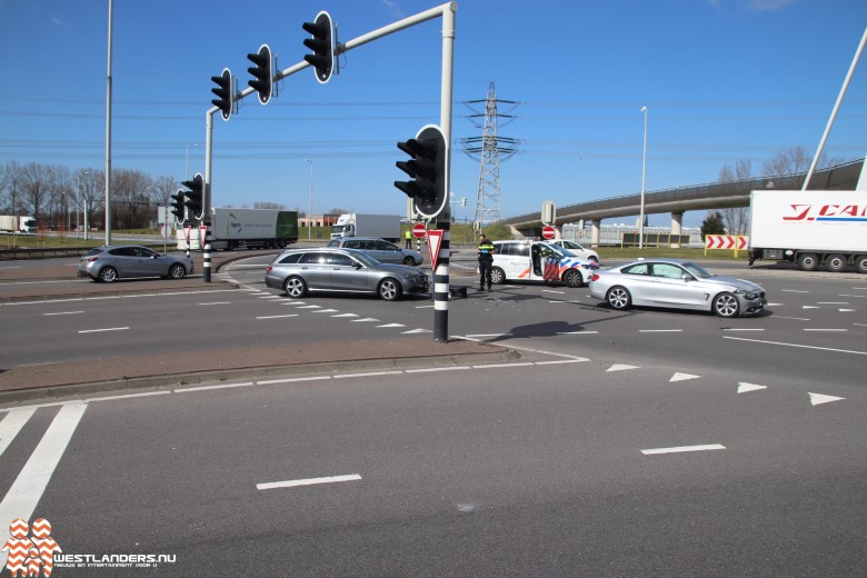 Aanrijding op het Vlietpolderplein