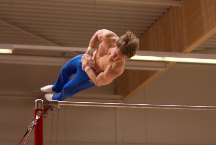 Epke Zonderland traint in Eminent Turnhal Westland