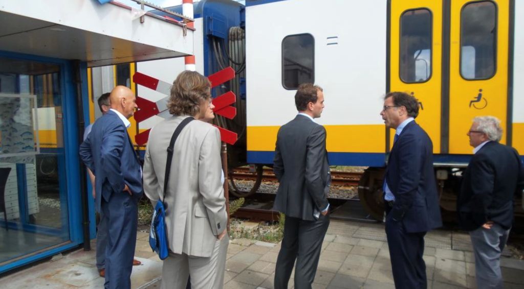 Wethouder Langenberg op bezoek in Hoek van Holland