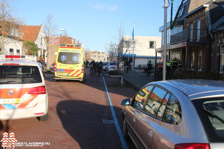 Wederom fietsster tegen portier