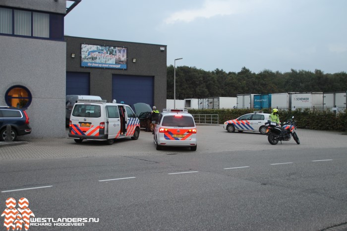 Drie Rotterdammers na achtervolging aangehouden in Maasdijk