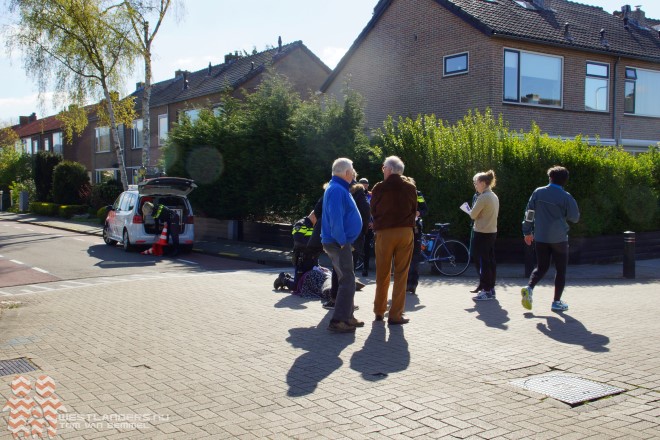 Aanrijding tussen wielrenster en auto