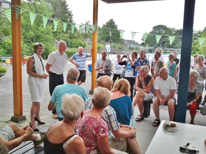 Vernieuwde zwembad de Waterman gepresenteerd