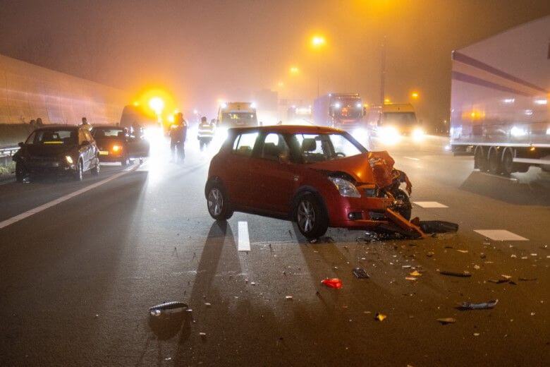 Twee ongevallen op de A20 tijdens mist