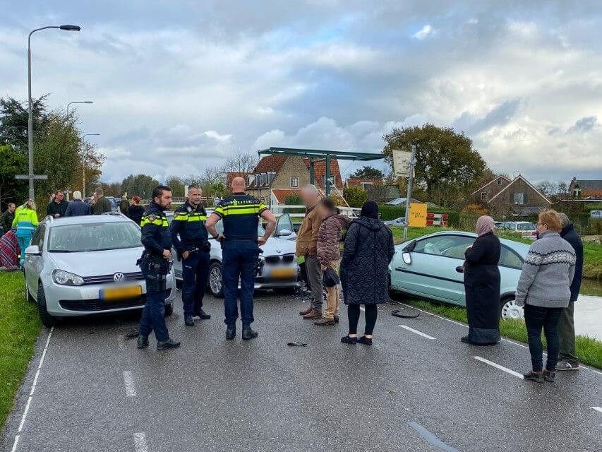 Twee gewonden bij ongeluk Oostgaag