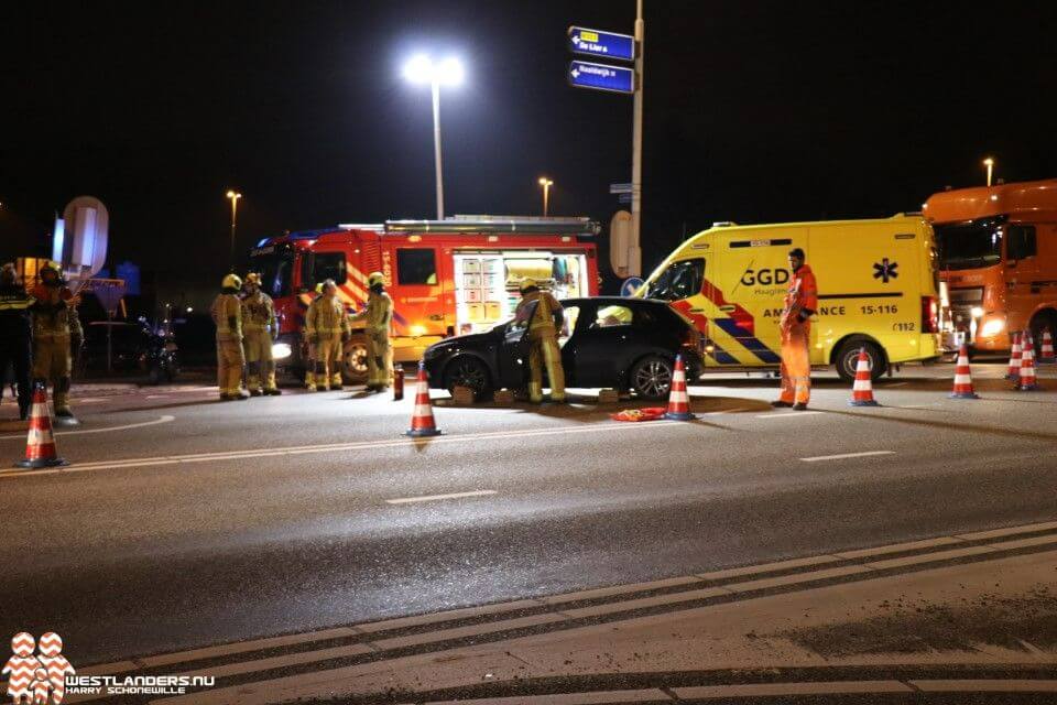 Gewonde bij ongeluk Woudseweg