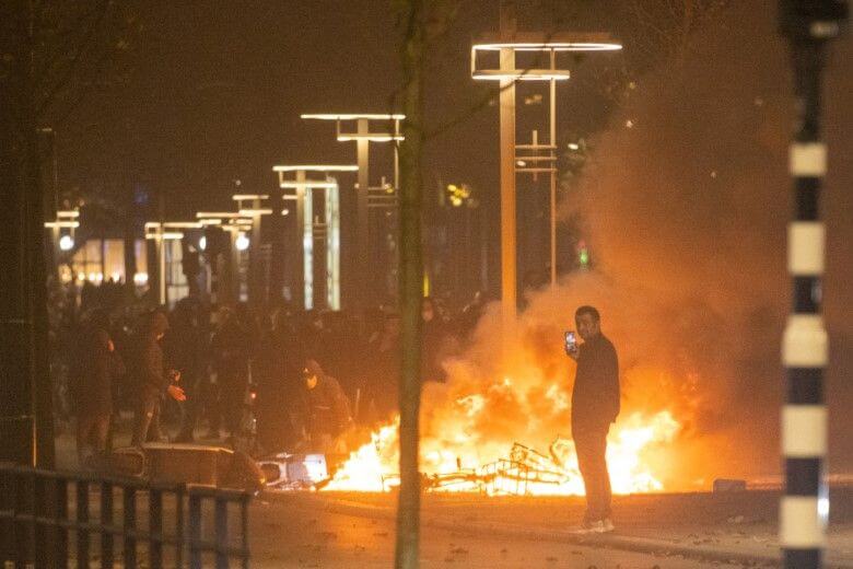 Helft relschoppers Rotterdam was minderjarig