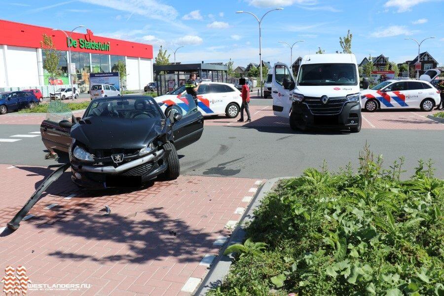 Gewonde bij ongeluk op parkeerplaats Sionsdreef