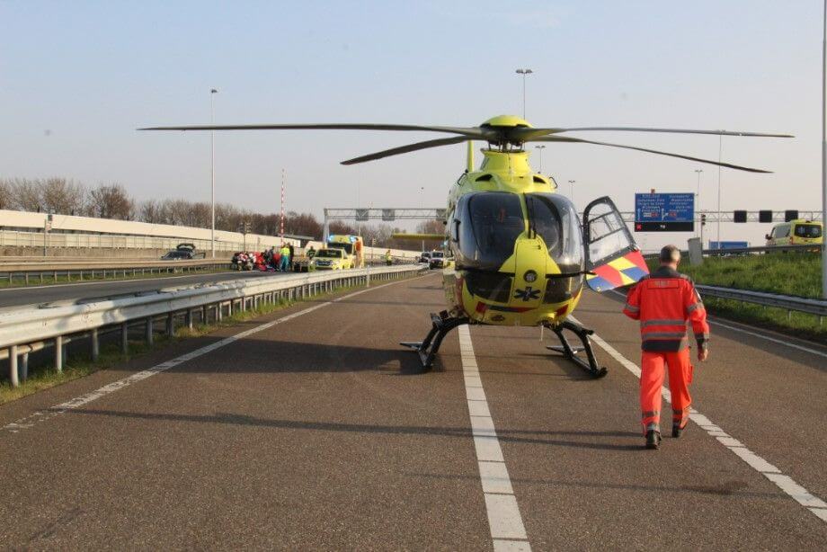 Motoragent zwaar gewond na ongeluk bij Beneluxtunnel