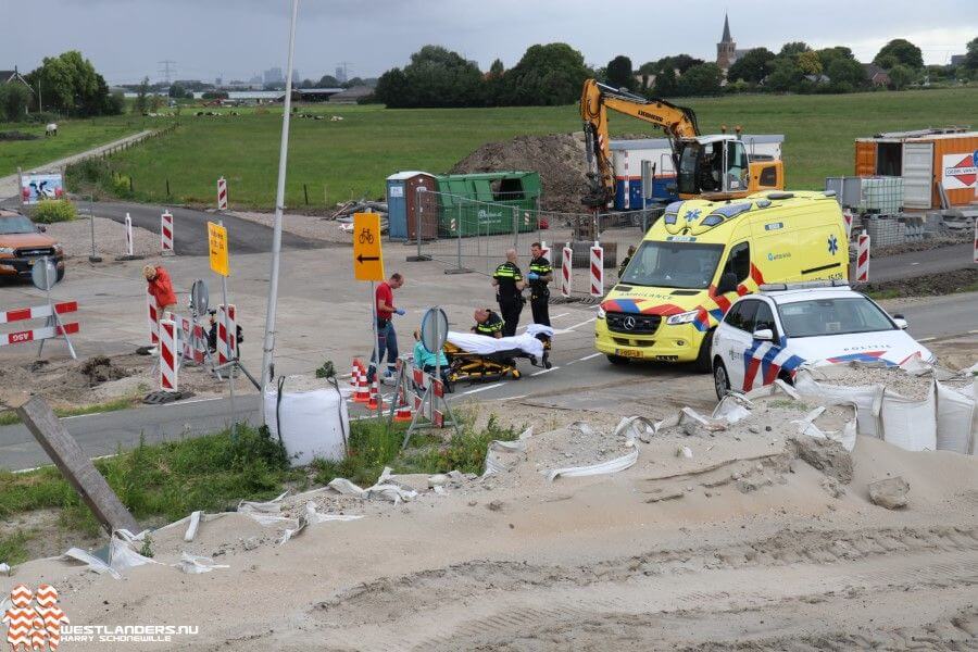 Fietsster gewond bij ongeluk Woudseweg