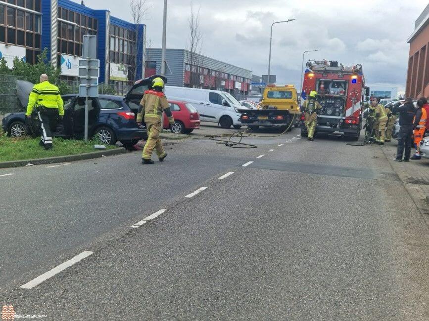 Autobrand aan de ‘s-Gravenzandseweg