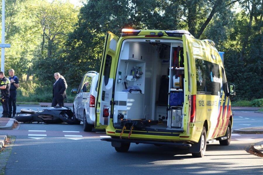 Motorrijder onderuit op de Dedemsvaartweg