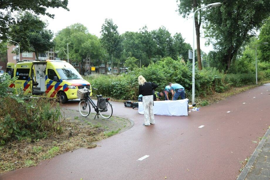 Fietsster ernstig gewond na harde val