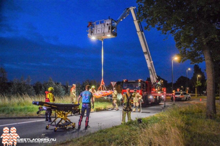 Man in de sloot bij Westlandseweg