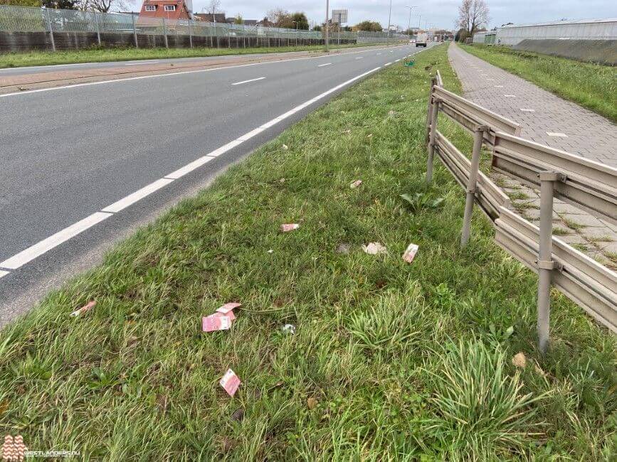 Sinkhole en vals geld langs de Burgemeester Elsenweg