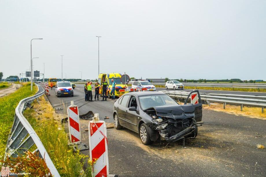 Alcomobilist in de vangrails op de A20