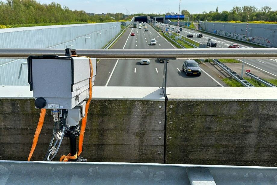 Verkeerscontrole voor bellen tijdens rijden op A4