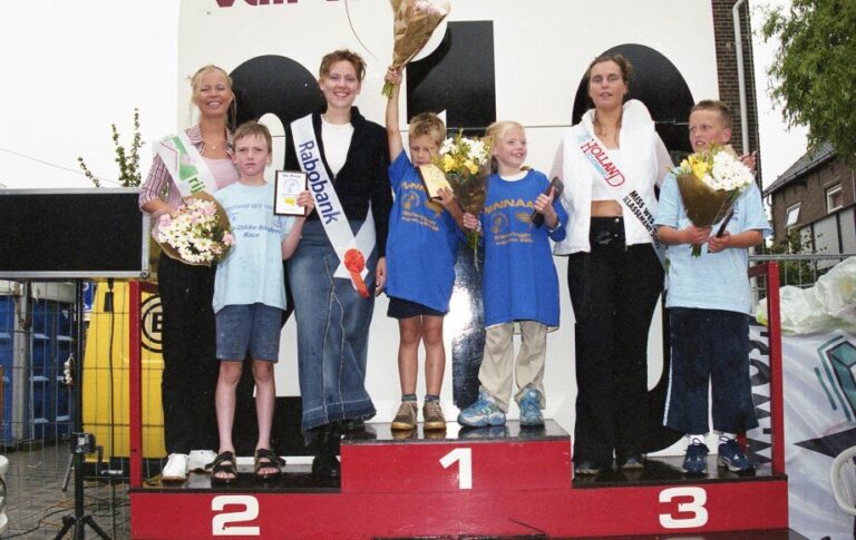 Winnaars van de dikke-bandenrace 2002