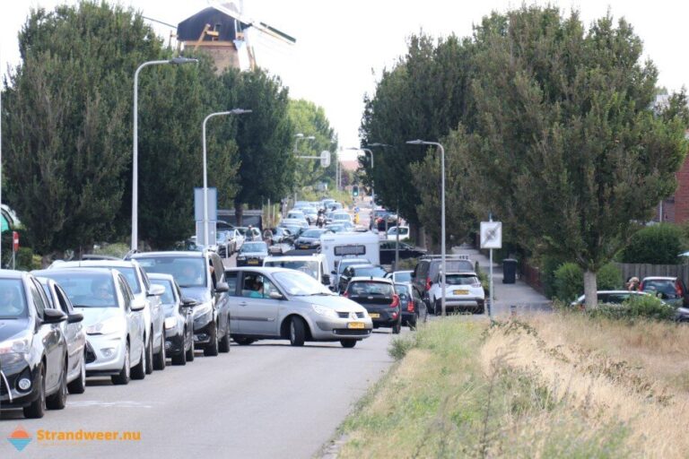 Verkeerlichten bij Molenslag te traag