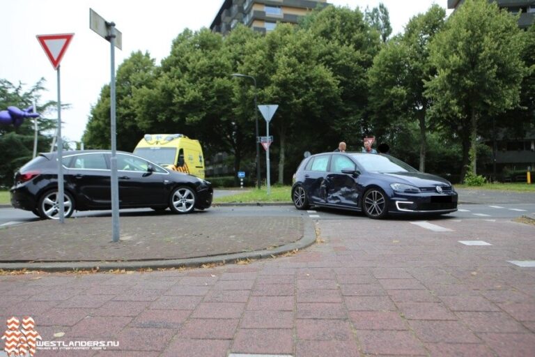 Weer ongeluk aan de Schaapweg bij Generaal Spoorlaan