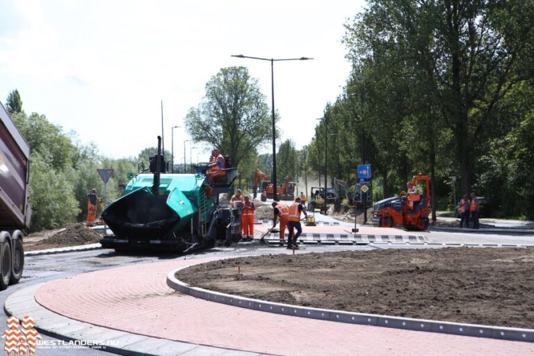 Aanleg nieuwe rotonde op Westlandseweg