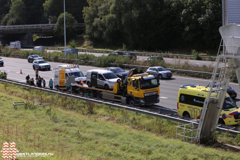 Ongeluk op de A4 zorgt voor file