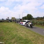 Fietser gewond na frontale botsing met brommer