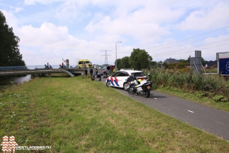 Fietser gewond na frontale botsing met brommer