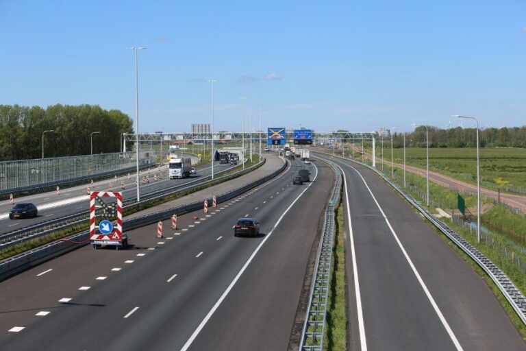 Drie nachtafsluitingen A20 richting Hoek van Holland