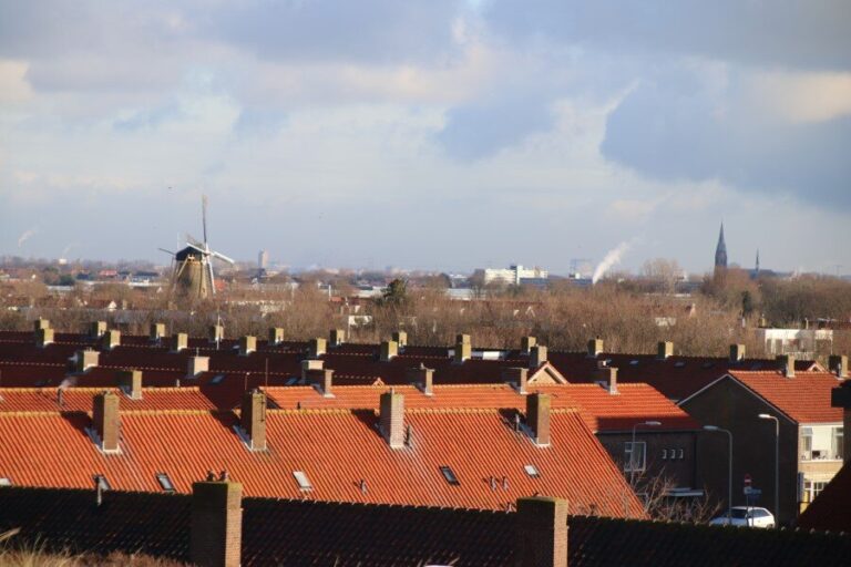 Koopwoningen in augustus ruim 11% duurder dan jaar eerder