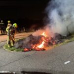 Flinke bermbrand bij fietspad