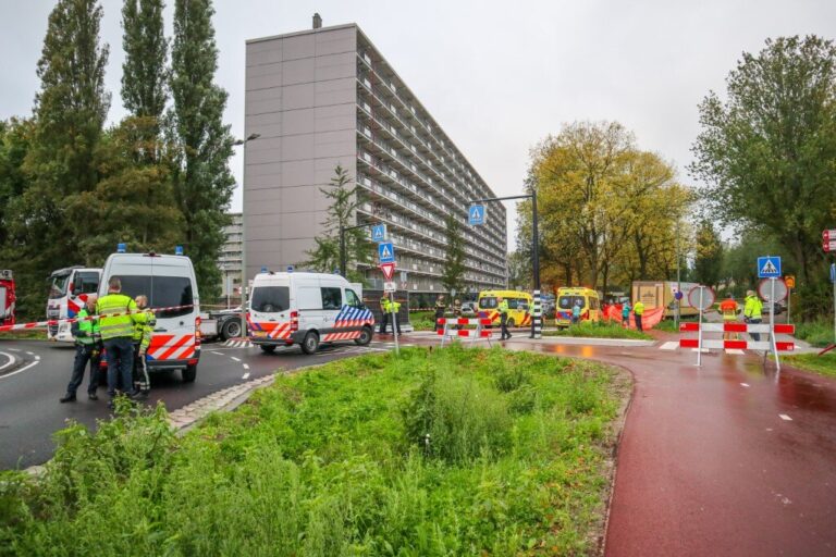 Kind overleden na ongeluk met vrachtwagen