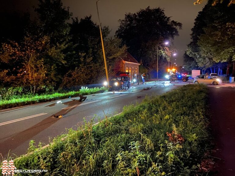 Veel schade bij ongeluk Monsterseweg