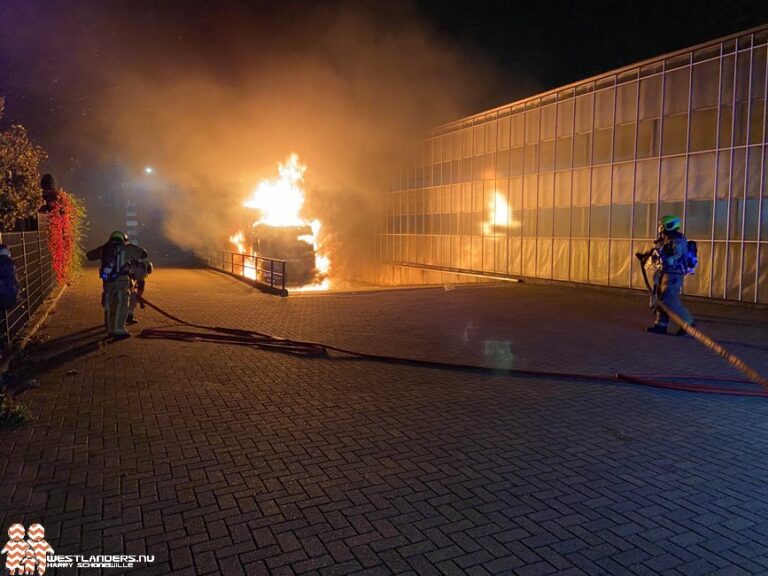 Vrachtwagenbrand aan de Zwethlaan