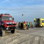 Man gewond na ongeluk op het strand