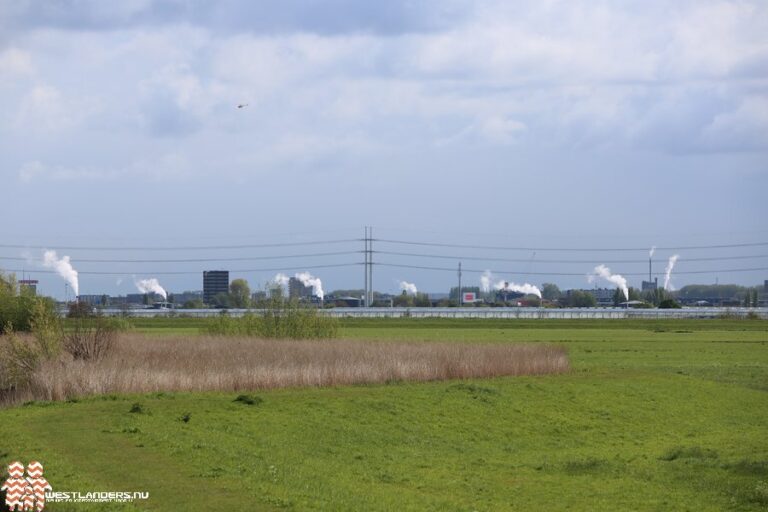 Kosten glastuinbouw 3x hoger dan opbrengsten uit de waterschapsbelasting