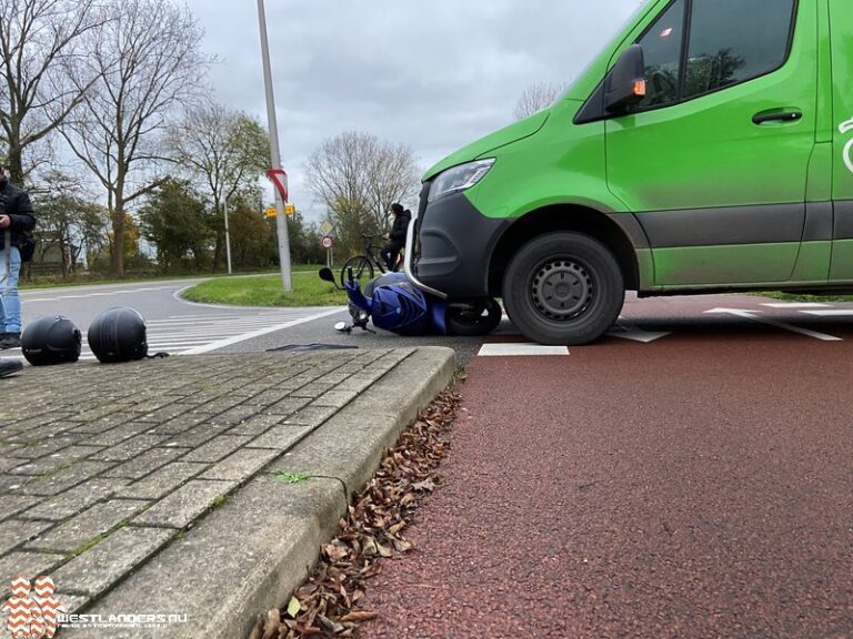 Twee gewonden na scooterongeluk Groenepad